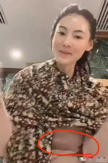 Yan Jin of Zhang Baizhi element reflects exposure, the skin is white tender seem a girl, because lumbar abdomen overstaffed brings netizen heat to discuss