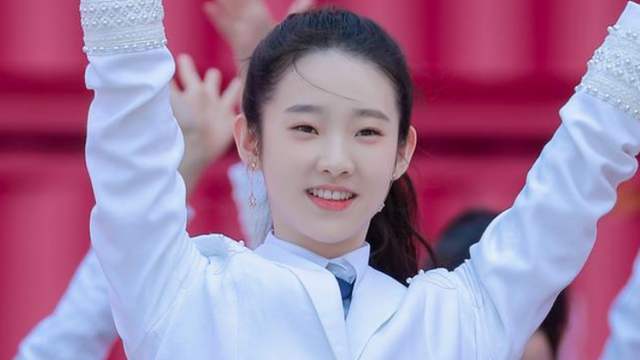 《创造营》情况突变！陈卓璇不受金主待见，姜