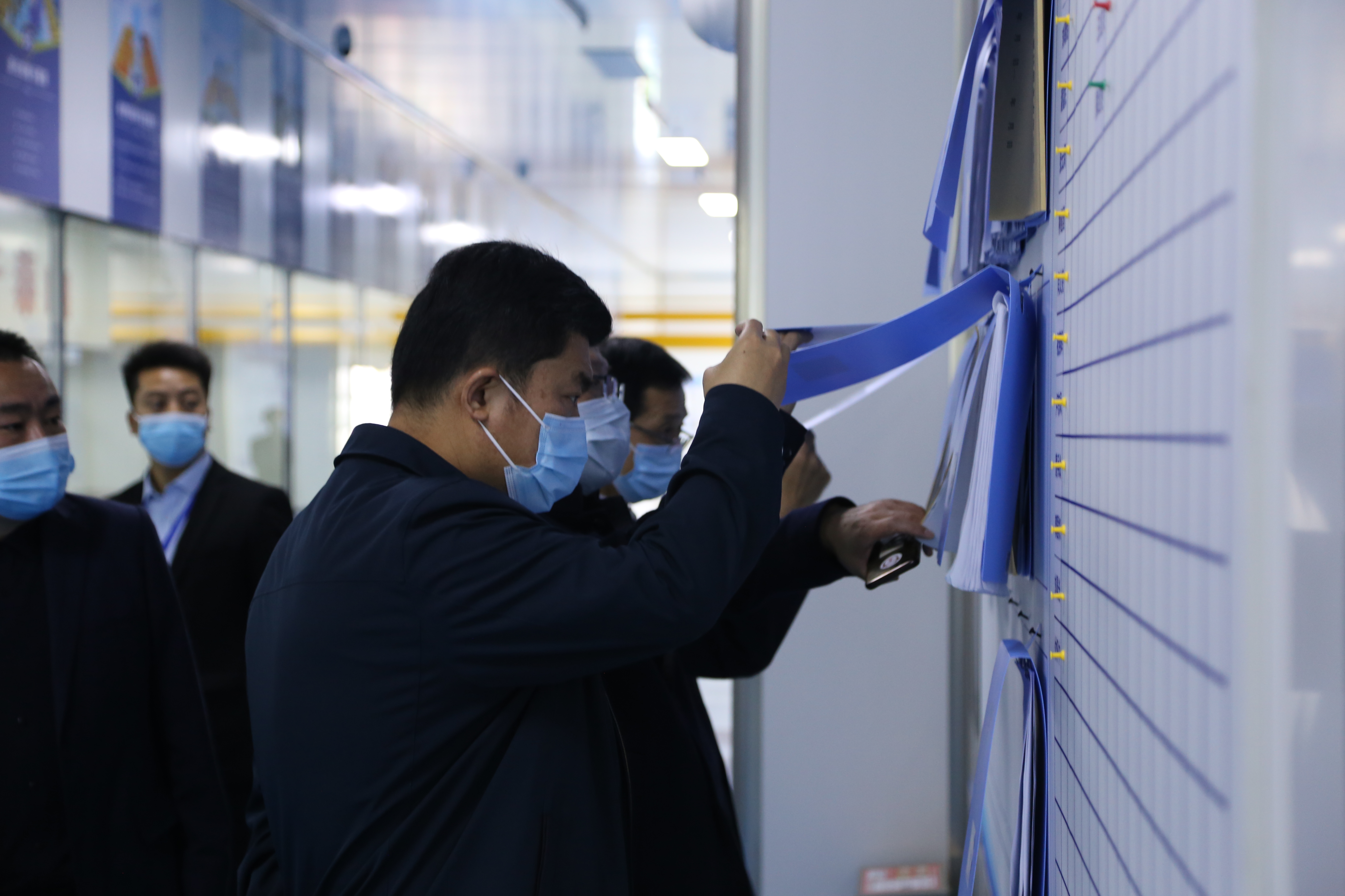 兰州市政府考察团调研青松餐饮，豆状元作为团餐指定供货商受好评