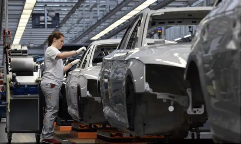 奥迪RS家族多款车型上市，吉利与FF汽车签署合作协议