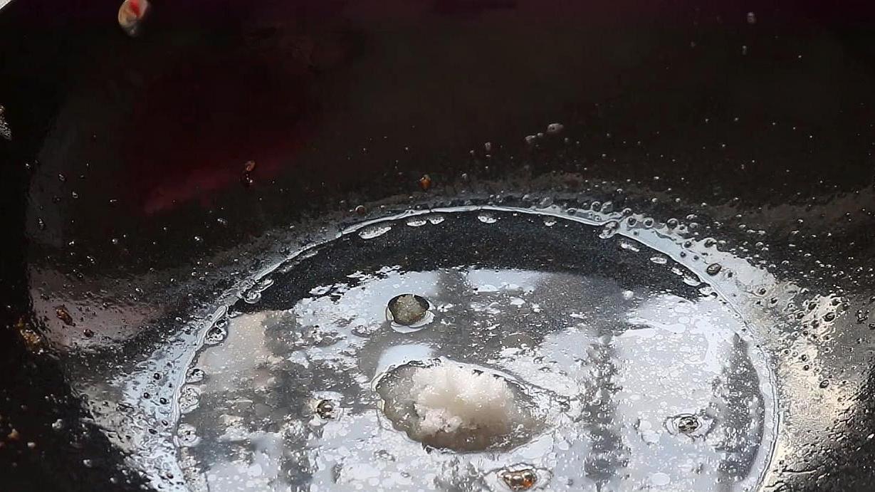 教你1個雞蛋新吃法，紅燒肉也不換，我家常做，孩子愛吃