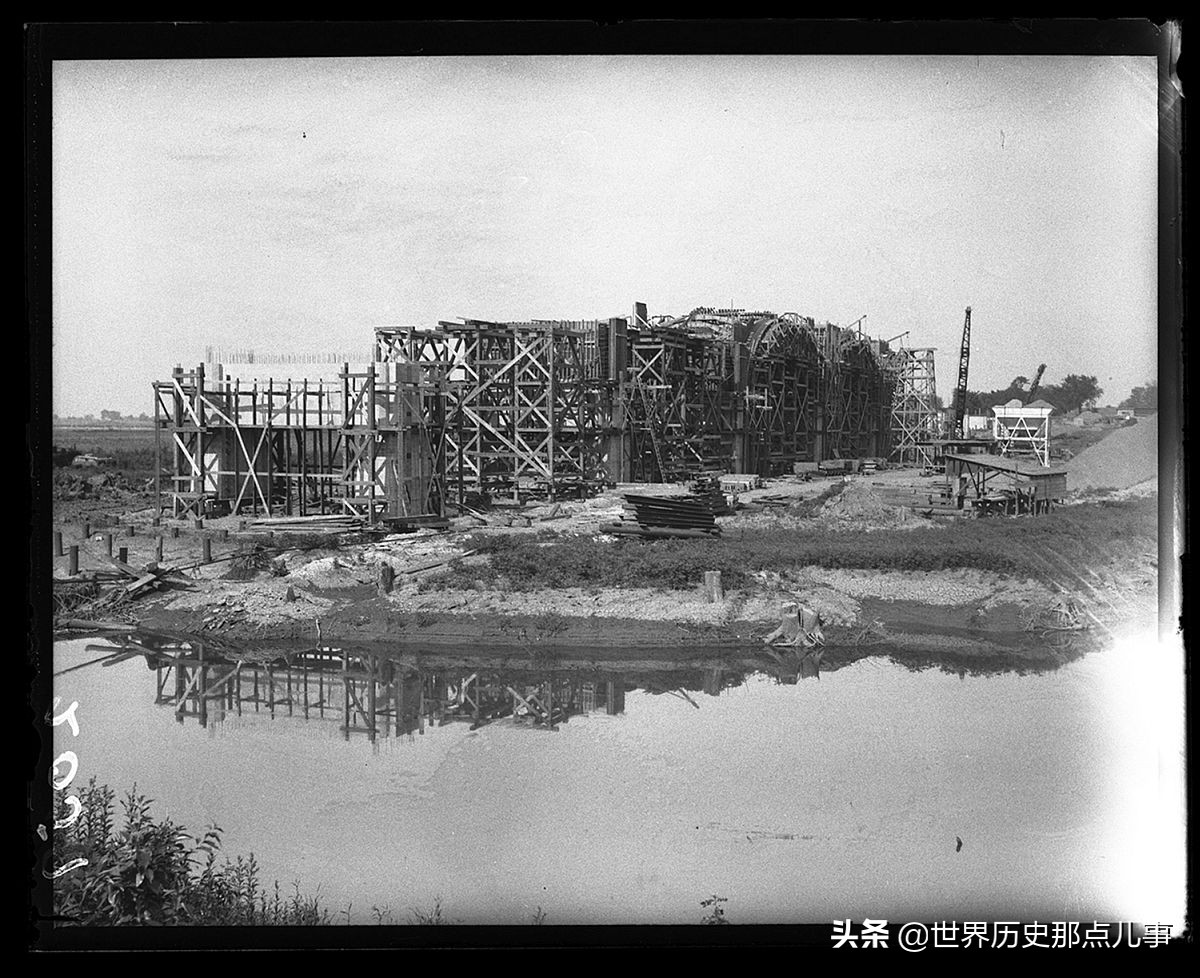 10张真实老照片：20世纪30年代，美国春田市的城