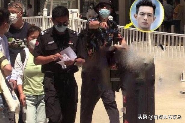 李现机场喊话代拍，引起网友讨论，明星也需要