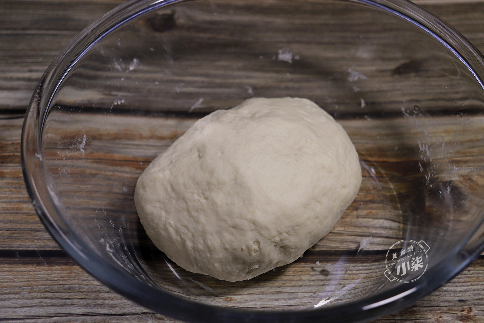 芝麻燒餅這樣做吃著才過癮，外皮酥軟層次多，好吃不上火，太香了