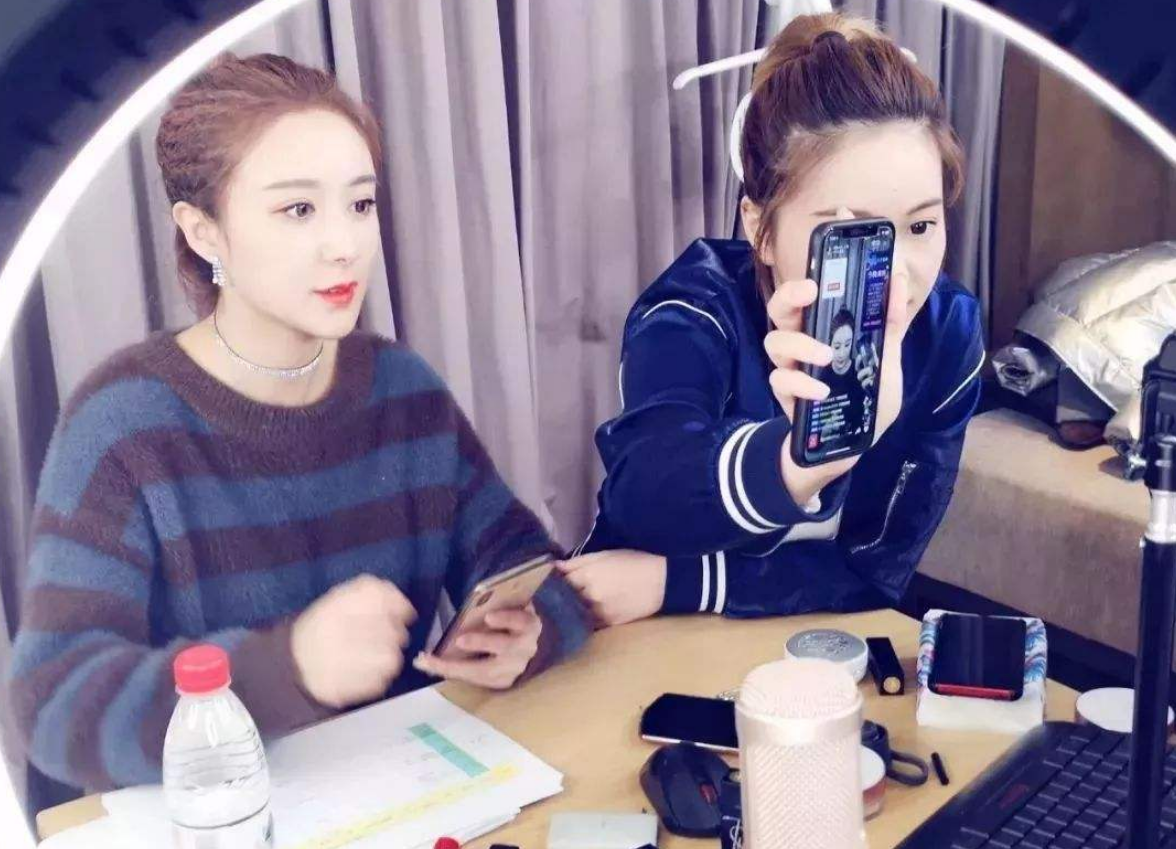 全民直播带货成风潮，看似门槛低很简单，真挣