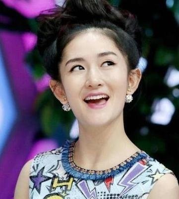 被张雨绮轻易“代替”的谢娜：这时代，没有谁不可取代