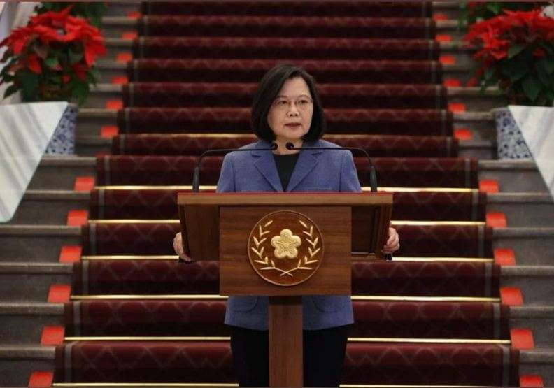 蔡英文玩啥把戲？ 昔挾洋自重、以疫謀�獨�，今盼兩岸對話、恢復交流