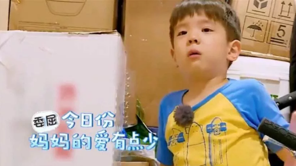 “我打死你！”4岁娃动不动就放狠话，聪明的父母既不打也不骂