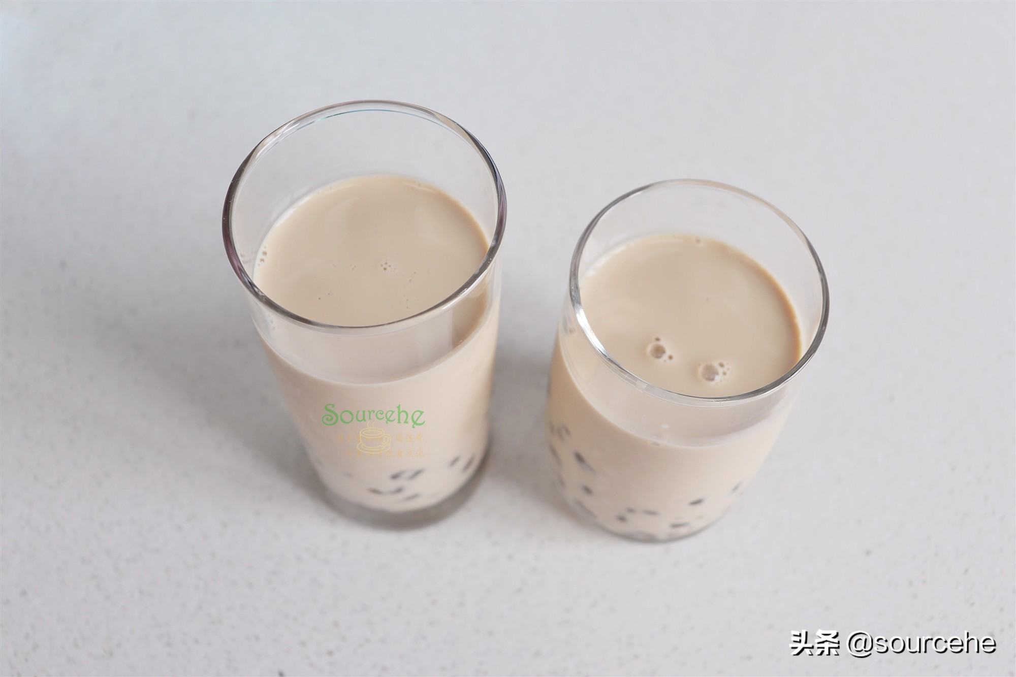 天气热，想喝奶茶不用买，在家做很简单，零添加，健康又好喝