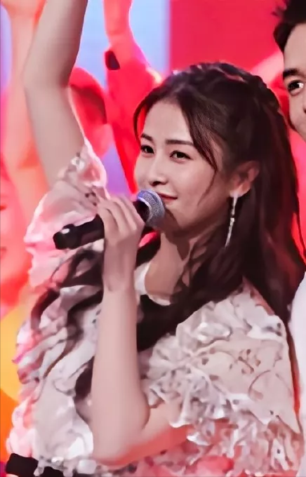 动态|林志玲发布动态，侧面委婉回应了家暴离婚？