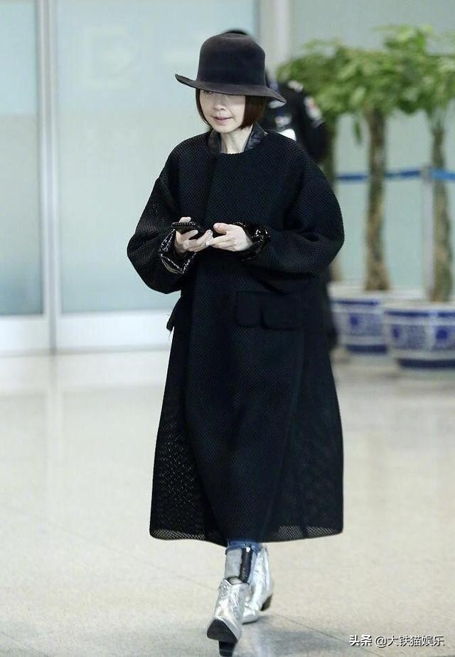 5位瘦成“纸片人”的明星，各有各的心酸，娱乐圈太“狠”了