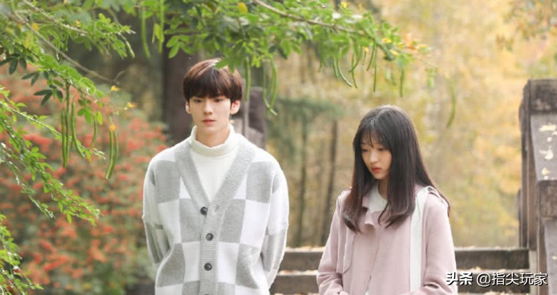 选秀失败后：王菊频上综艺，毕雯珺拍戏，而他