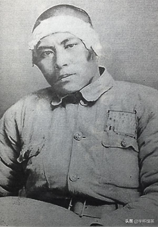 「說諜」1963年底，周總理親至東南某島嶼上會見對岸哪位高層
