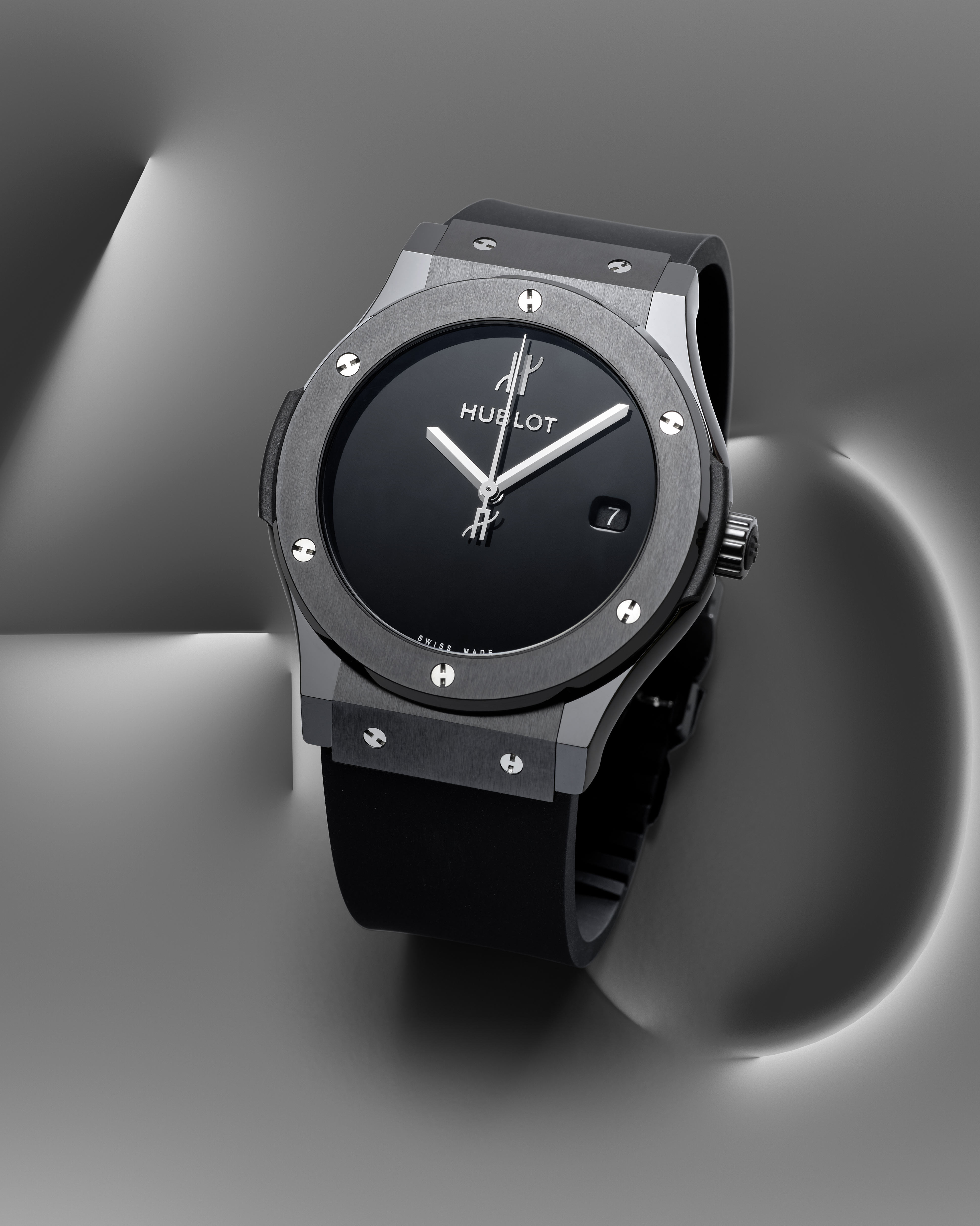 HUBLOTʱ伴֤40йѲչ½