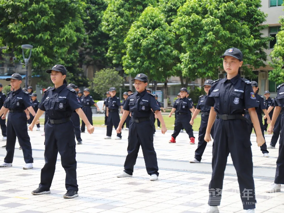 广东警官学院少年警训夏令营：别样的“云结营”，一样的警训情