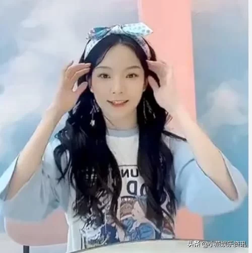 陈卓璇进入乃馨直播间，这不是我的直播时间吗