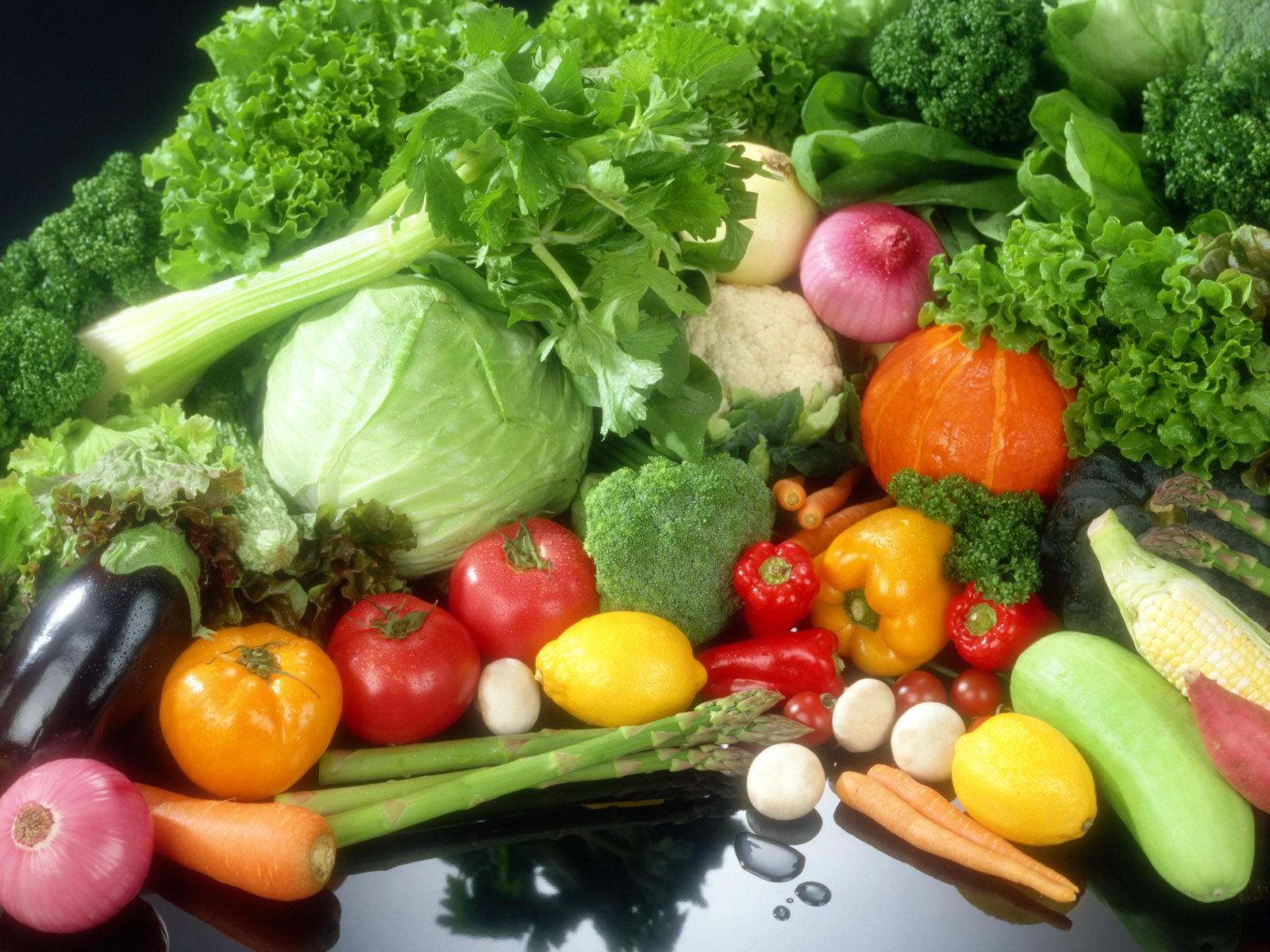 反季节蔬菜吃了健康吗？这类食物安不安全？专家这样说