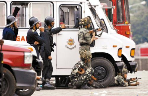 印度又要搞事情？特种部队抵达班公湖，海陆空