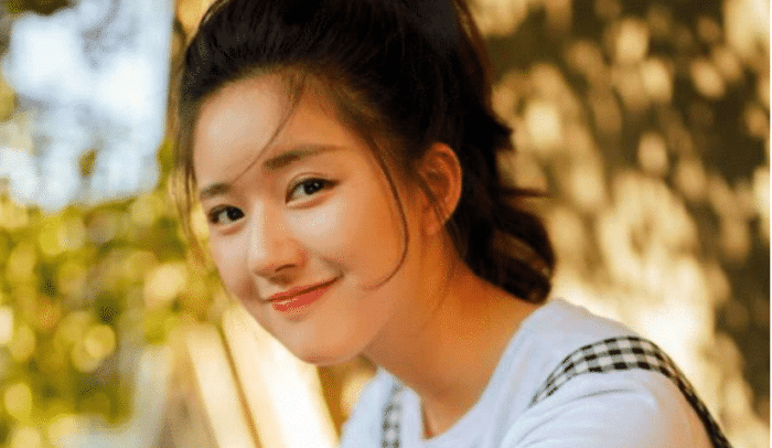 国民女神赵露思被质疑活在美颜之下，有人看过