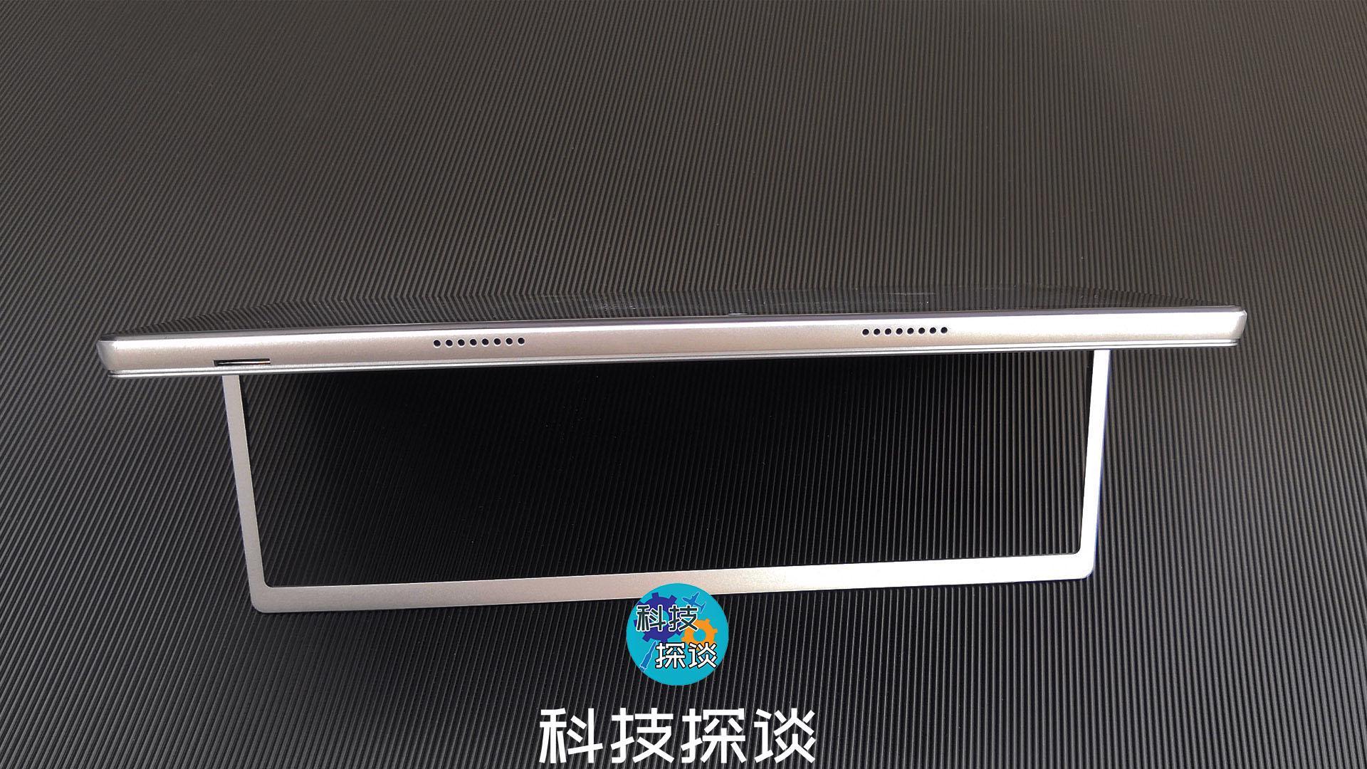 办公学习两不误，很适合学生的Win10二合一平板，酷比魔方iWork20