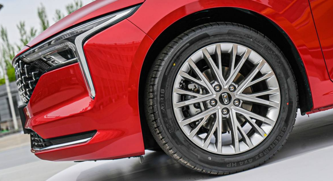 2025年卖60万辆，一汽奔腾的销量