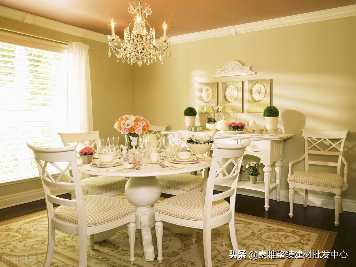 家里装修，餐桌怎么选呢？