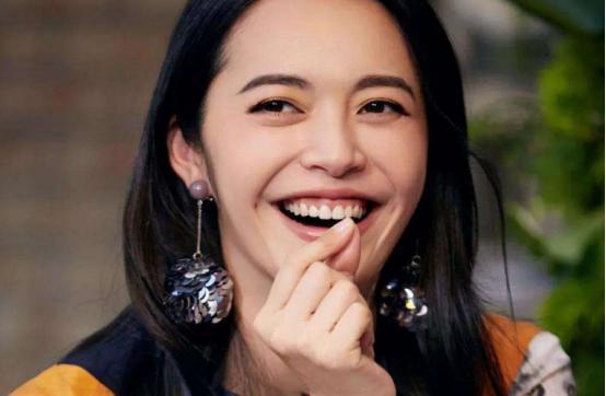 黄磊教过的学生当中，这3位火遍娱乐圈，只剩他默默无闻