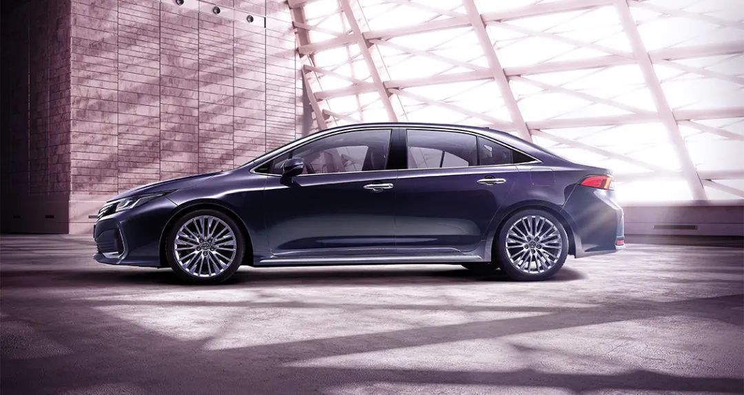 有速腾和星瑞的A+级轿车市场，还缺一辆亚洲狮吗？