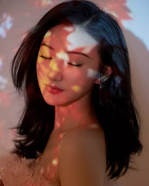 旗袍美人将霸屏！景甜刘亦菲娜扎民国造型大比