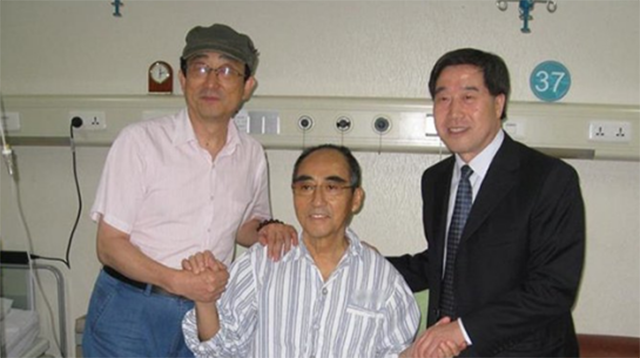 癌症晚期的庄则栋决定放弃治疗，留遗书给日本妻：望有尊严的长眠