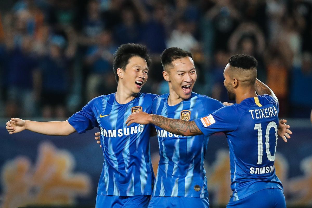 江苏队告别中超联赛，成中国足坛笑柄，5亿债务