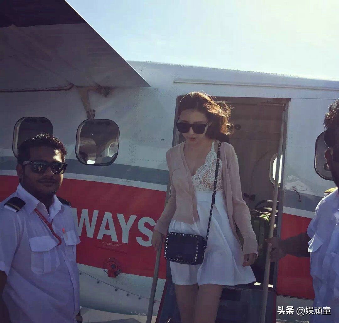 潘玮柏老婆有多壕！名牌包包、豪宅、飞机都有