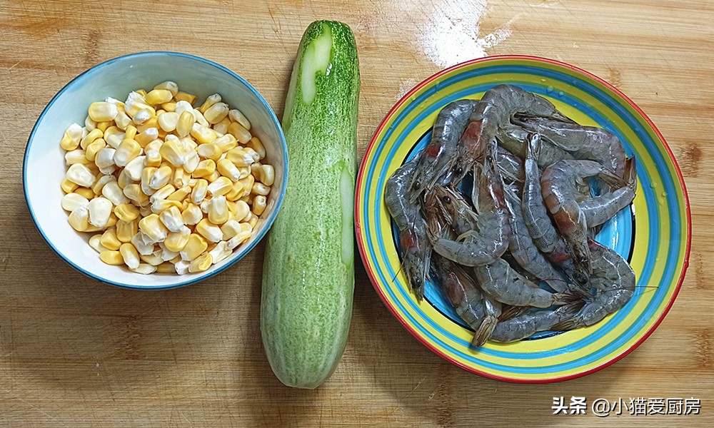 图片[1]-【虾肉玉米拌黄瓜】做法步骤图 用黄瓜和玉米简单一拌 孩子大-起舞食谱网