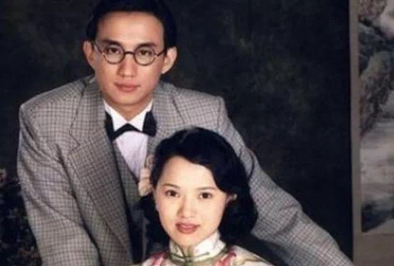 50岁“少女”容易招骂？姐姐们即将成女团，舞台