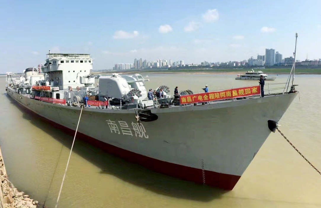 海军这位50岁老兵终于退休：不是太老，实在是编制不够用了