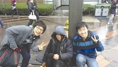 10年前风靡全网的“网红”现状，有的成了洗脚妹