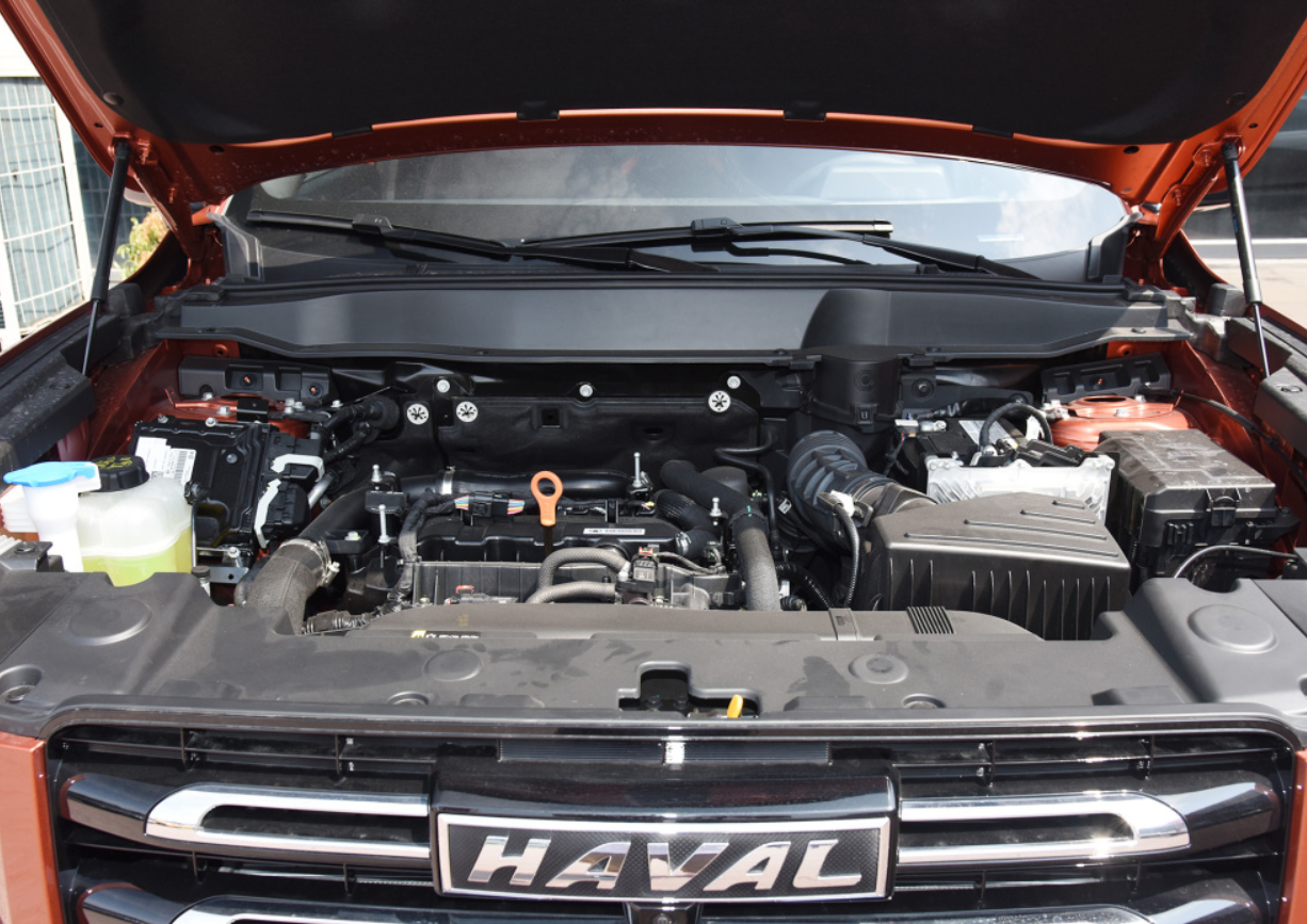 哈弗大狗够猛够威风，2.0T最大211马力真得劲