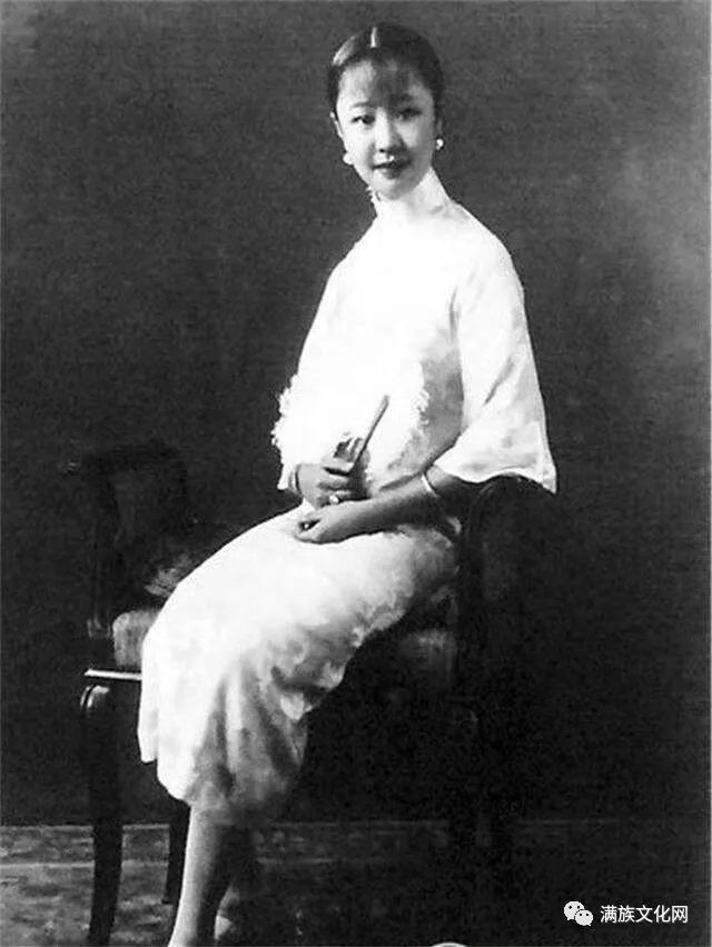 一个的满洲贵族家庭的四格格故事