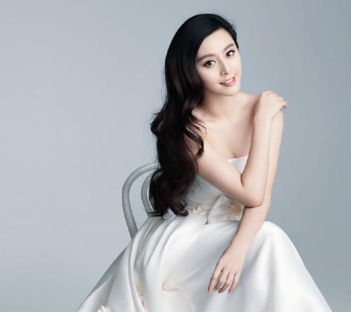 范冰冰10年生下第四个孩子？被爆在南京产子，官方回复澄清谣言