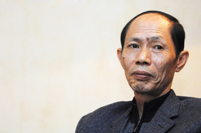 主宰鸿星尔克命运的三个男人，和神秘“晋江系”的商业帝国