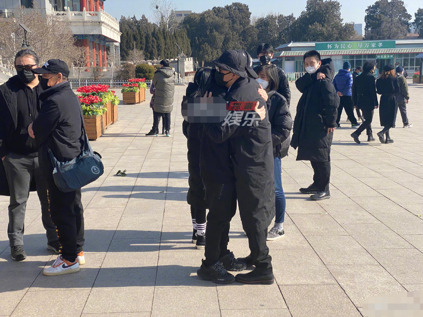 Zhao Yingjun leaves the ceremony is held, xue Zhiqian is gaunt immerse oneself in cry bitterly personally now, ever rushed about for the good friend demand medical service