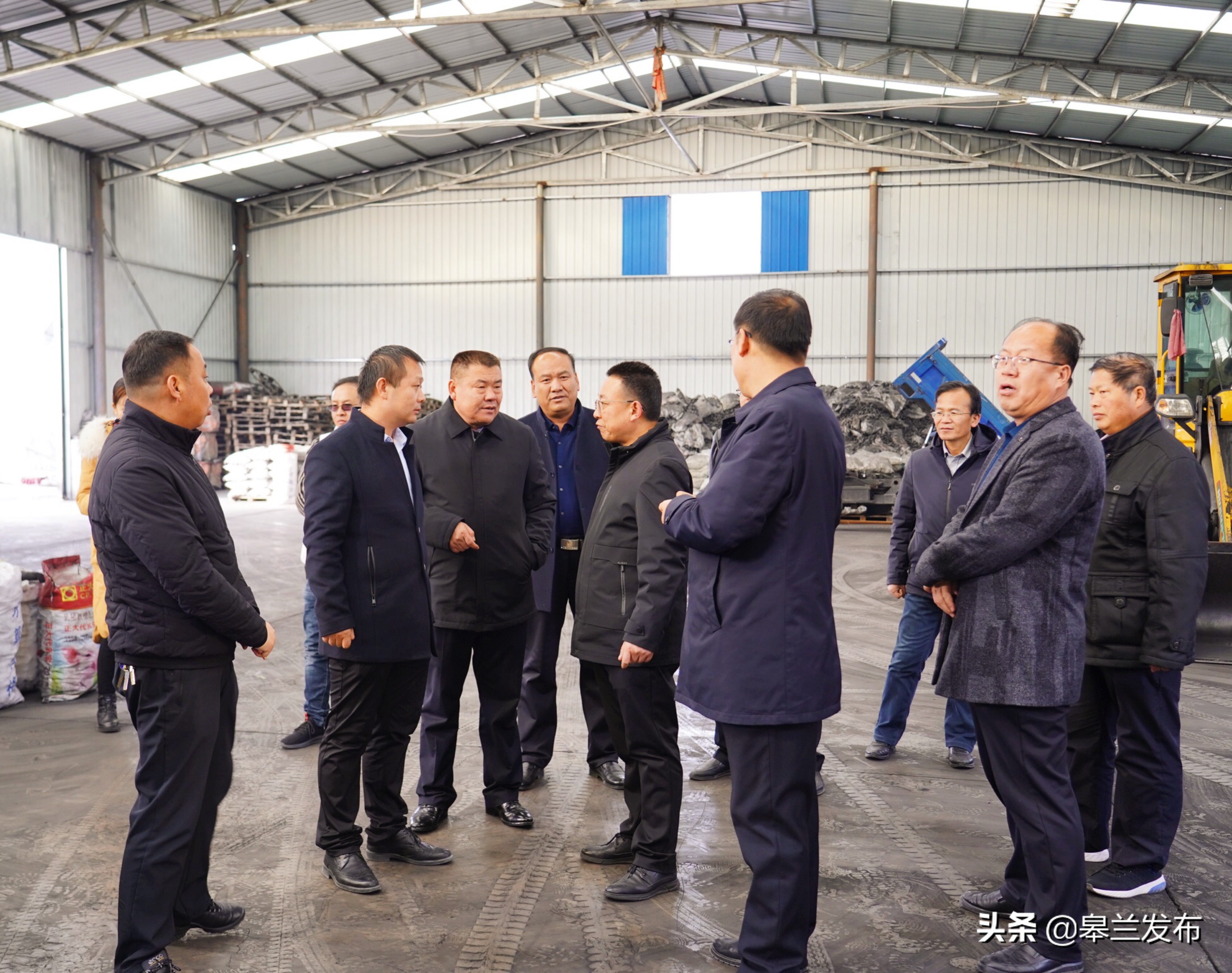 康石调研全县冬季大气污染防治工作