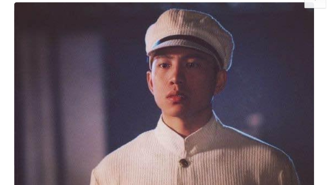 他曾是最红男主角，因不用马替而从马上摔下来