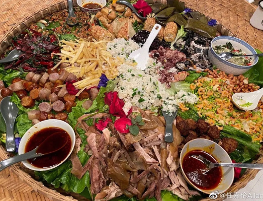 任嘉伦对谭松韵就是不一样，《向往的生活》偷