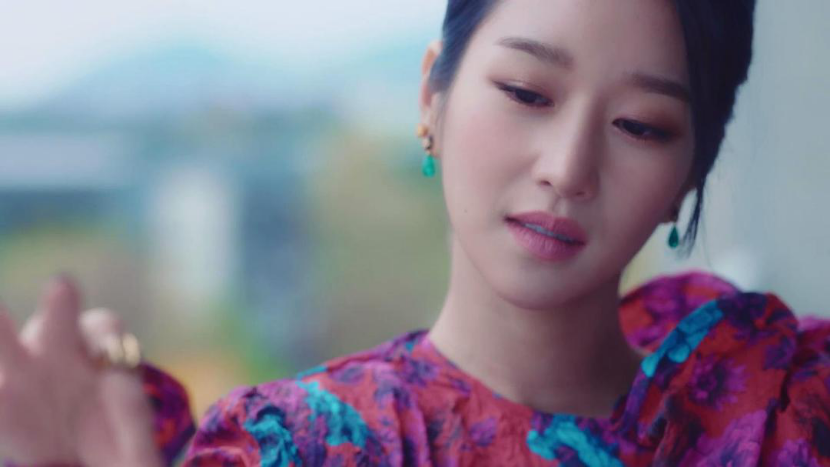 《虽然是神经病但没关系》，如何以“反套路”