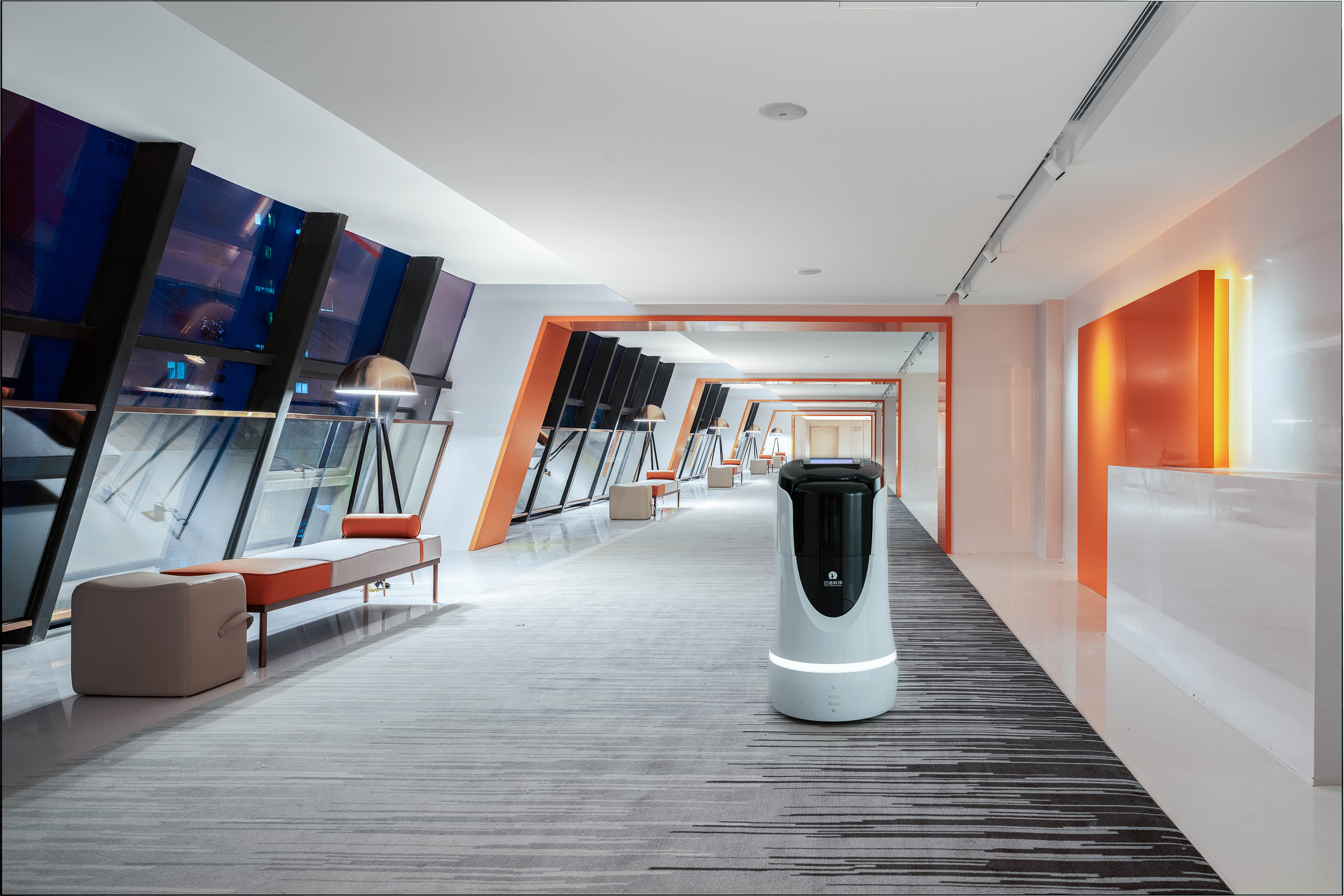 重庆两江假日酒店六周年 疫情下酒店如何摆脱困境