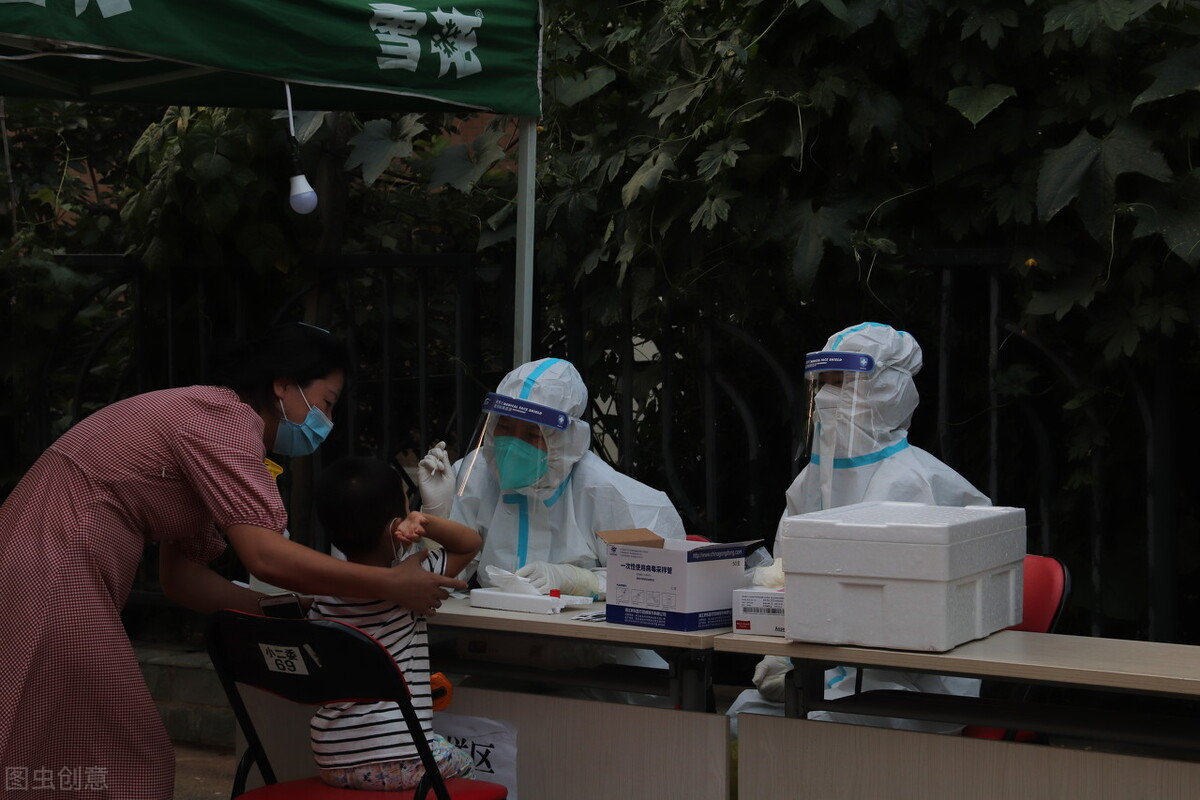 越南峴港爆發疫情 至少八萬人要撤離 | Now 新聞