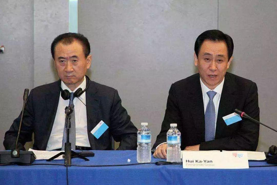 清仓海外资产，甩卖金融公司，3年还债1000亿，王健林是个厚道人