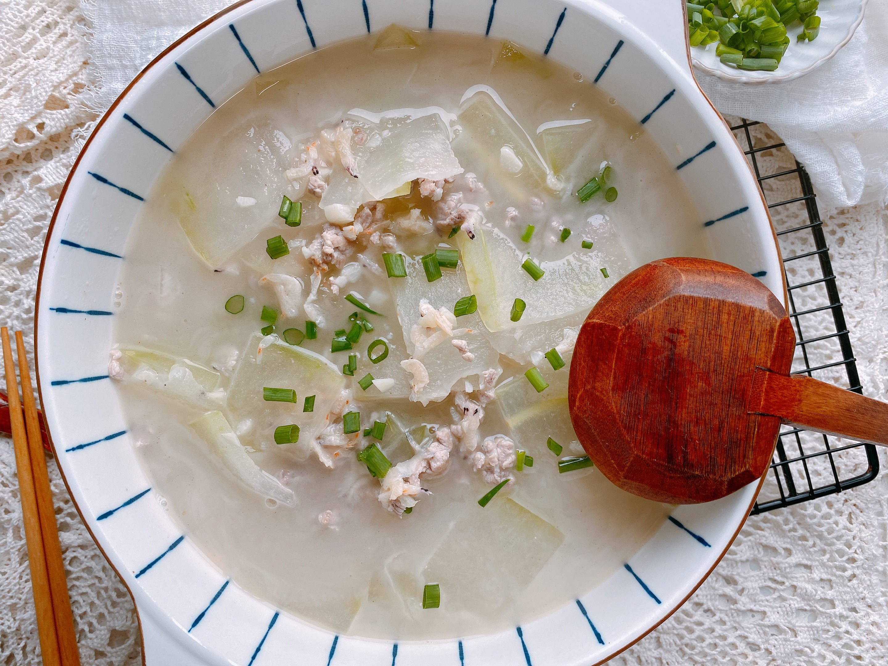天熱了要多喝這湯，10分鐘出鍋，降火消暑營養好，味道鮮美不油膩