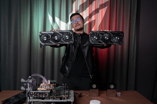 新世界记录诞生 华硕RTX30显卡再现神技